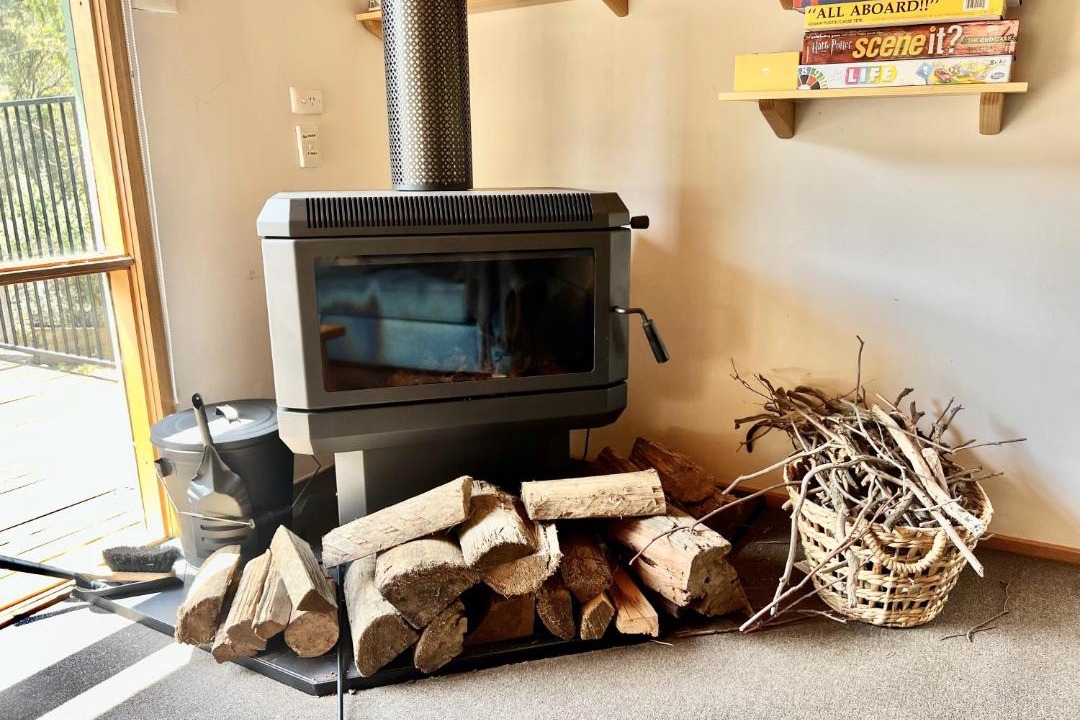 Photo of Livingroom in Sawmill Settlement