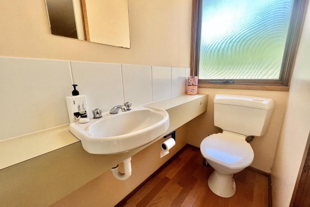 Photo of Bathroom in Sawmill Settlement