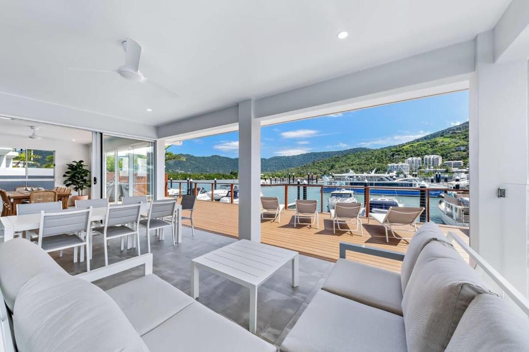 Photo of Others in Airlie Beach