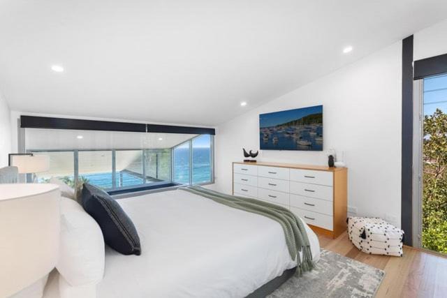 Photo of Bedroom in Forresters Beach