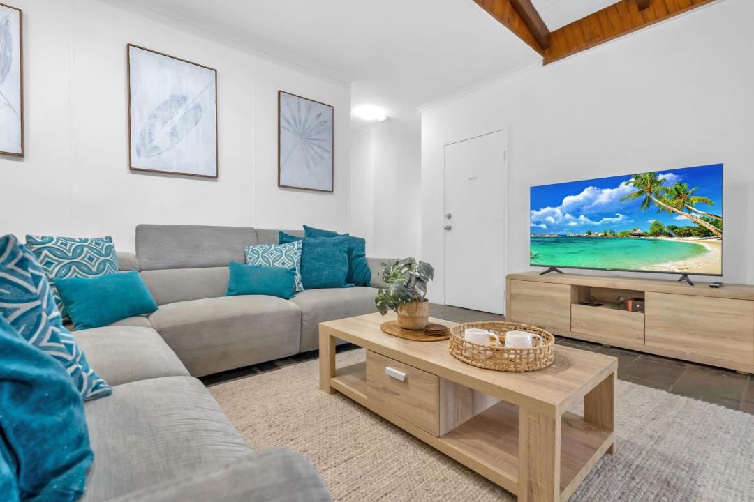 Photo of Livingroom in Trinity Beach