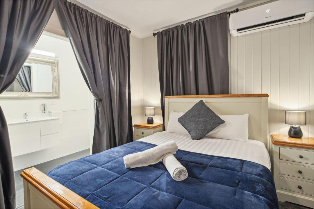 Photo of Bedroom in Urangan
