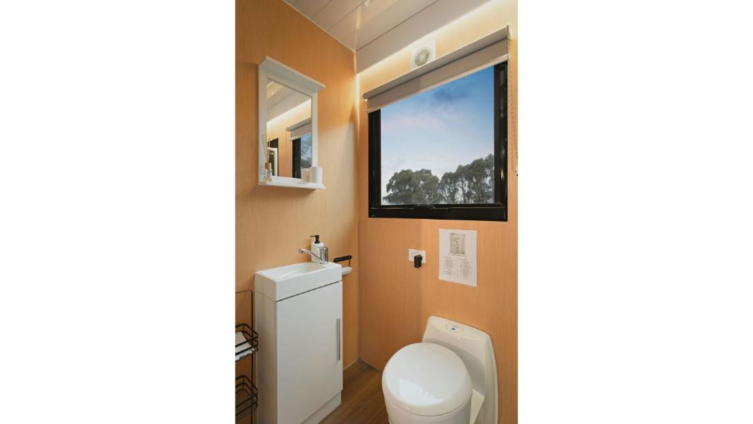 Photo of Bathroom in Purdeet
