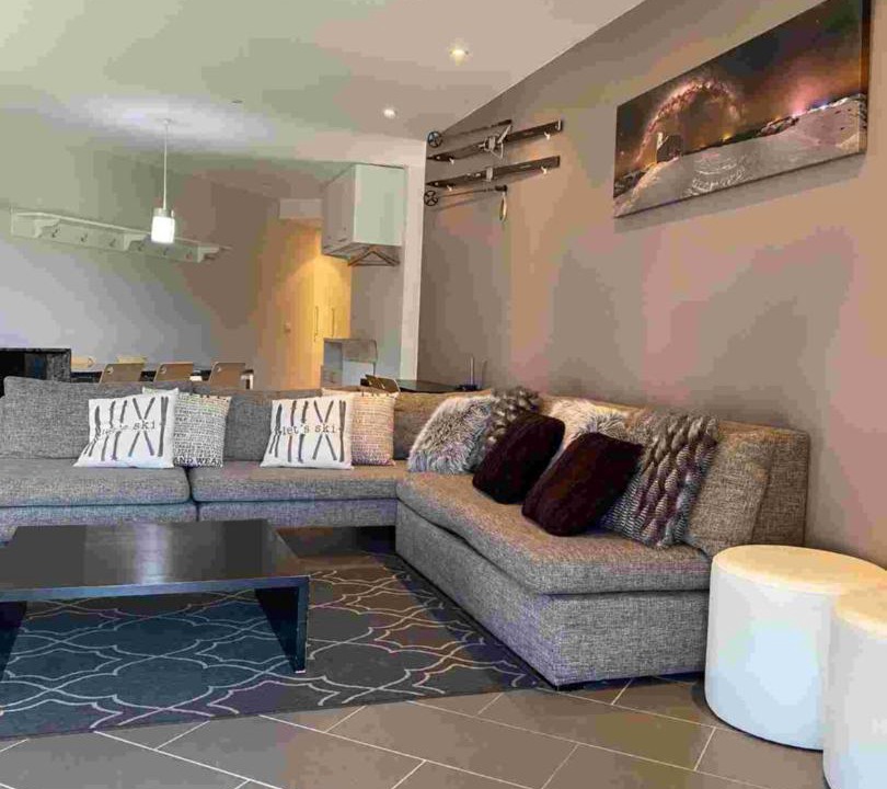 Photo of Livingroom in Falls Creek