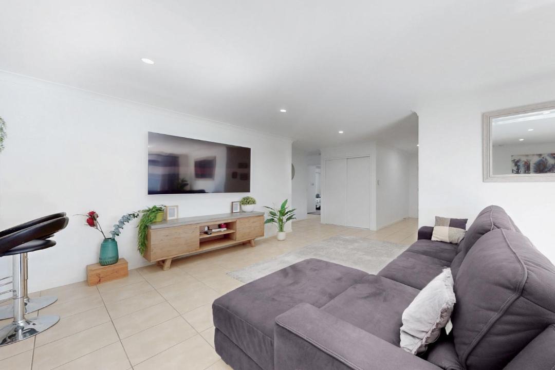 Photo of Livingroom in Pacific Pines