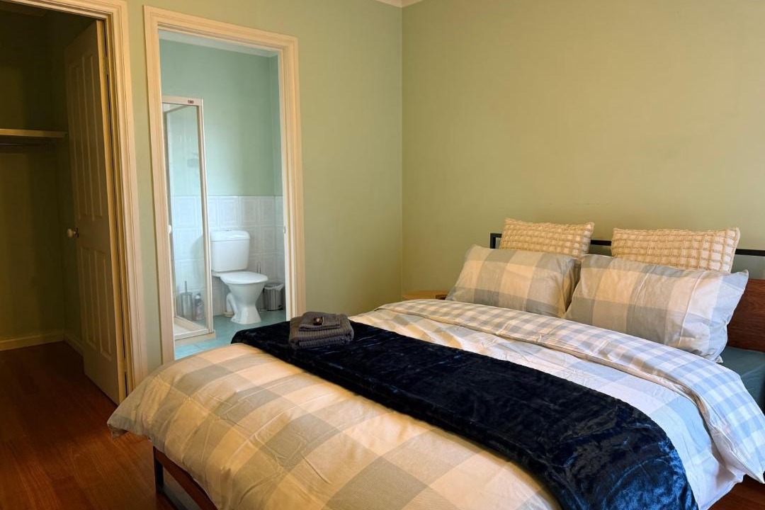 Photo of Bedroom in Bentleigh