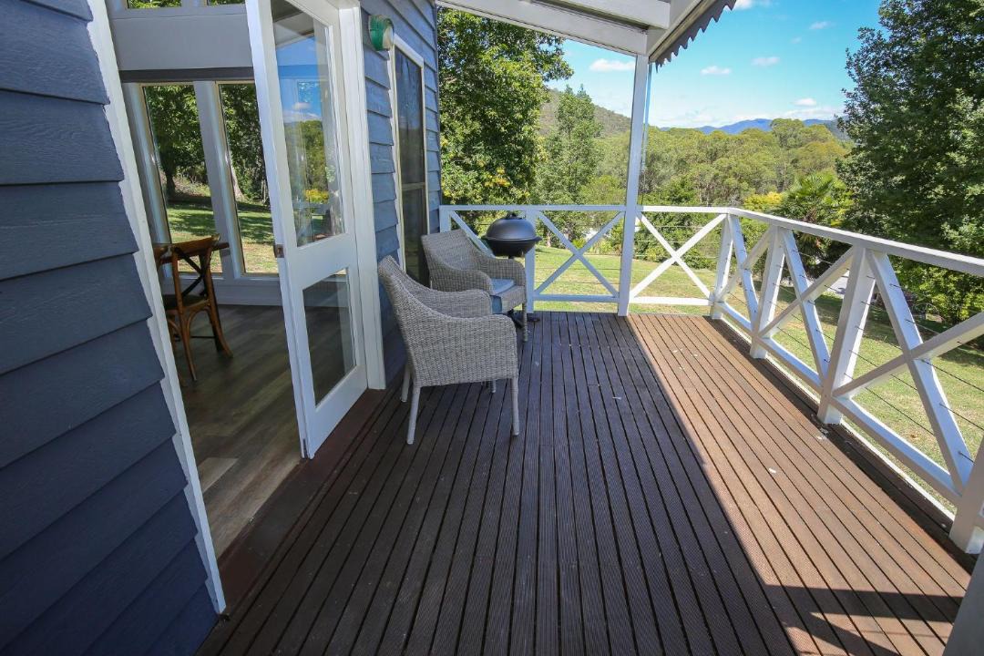 Photo of Patio Balcony in Wandiligong