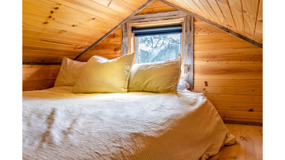 Photo of Bedroom in Monegeetta