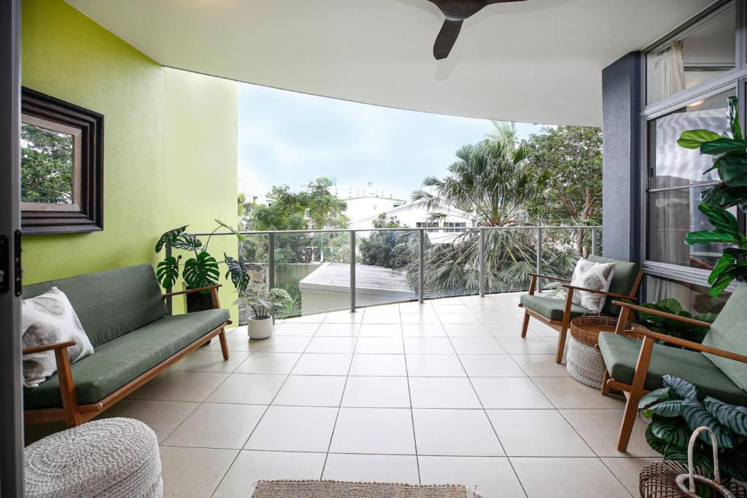 Photo of Patio Balcony in Cairns Central Business District