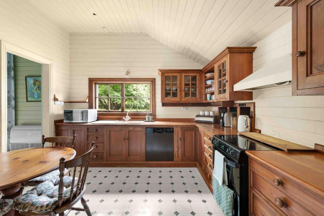 Photo of Kitchen in Barrengarry