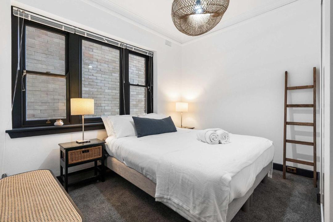 Photo of Bedroom in Elizabeth Bay
