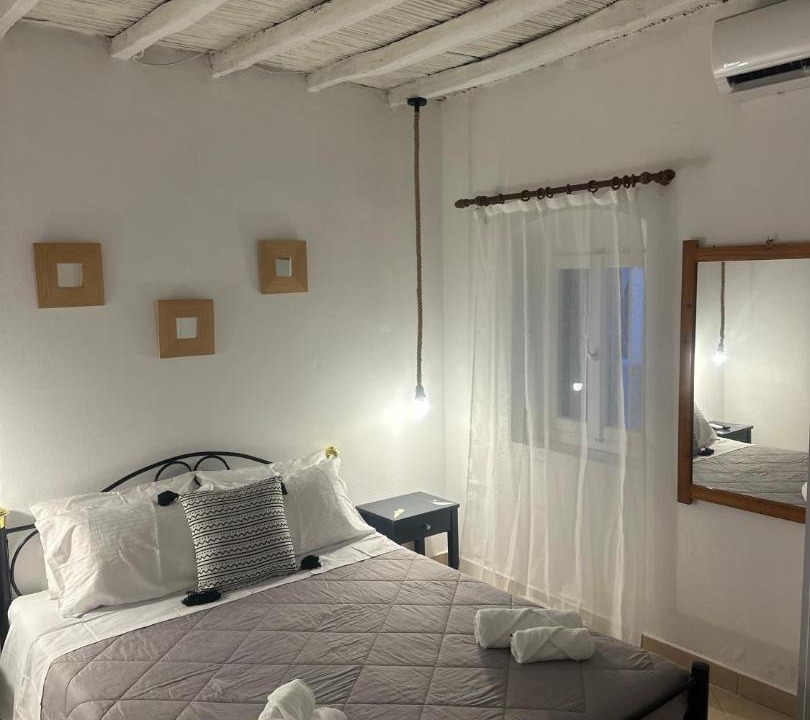 Photo of Bedroom in Naousa