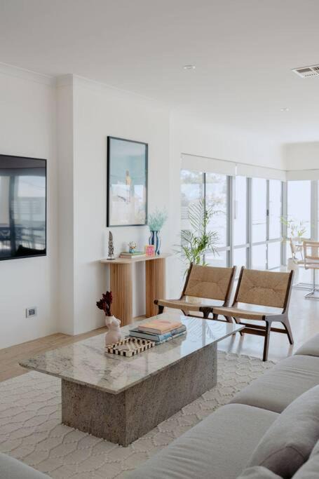 Photo of Livingroom in Mullaloo