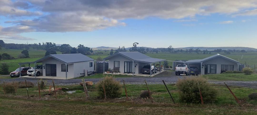 Photo of Buildings in Meander