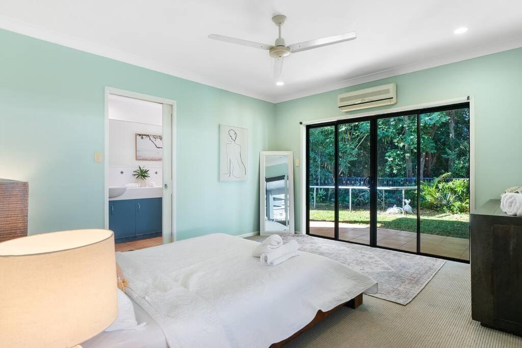 Photo of Bedroom in Clifton Beach