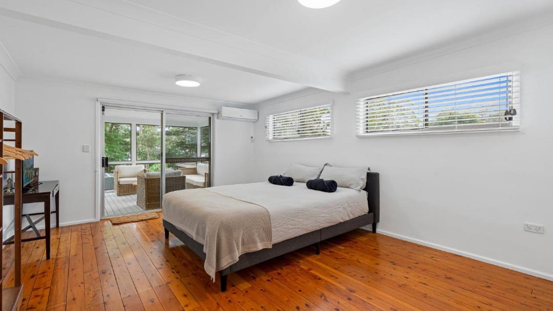 Photo of Bedroom in Glenwood