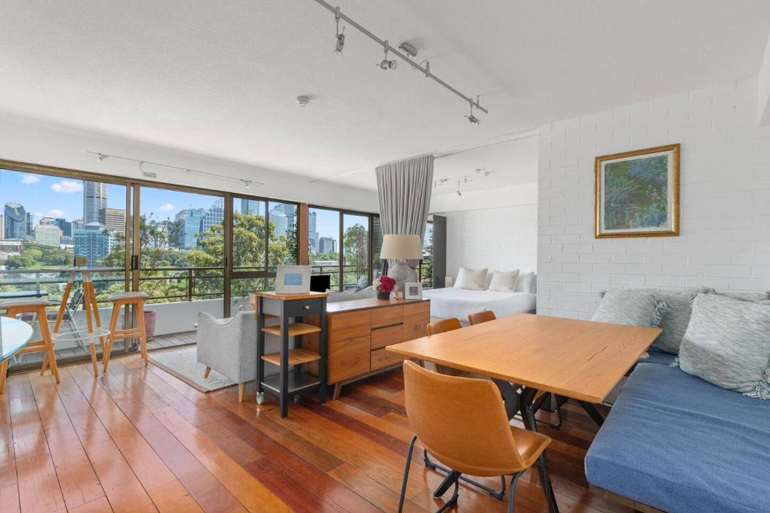 Photo of Others in Potts Point