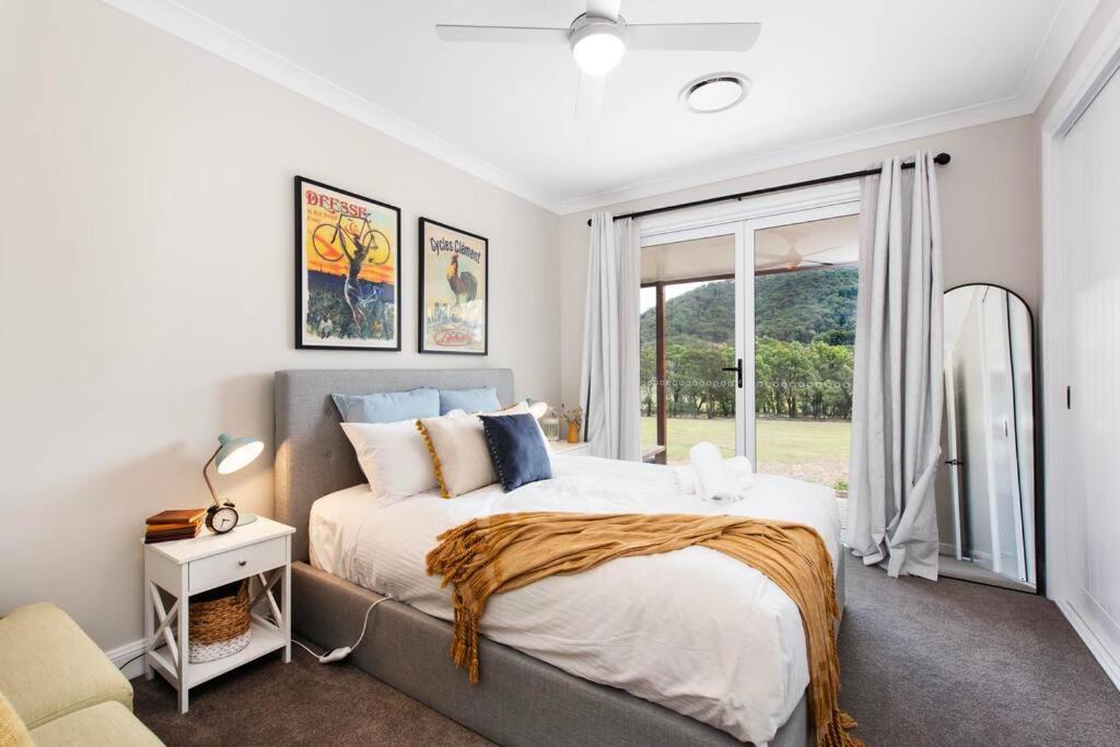 Photo of Bedroom in Erudgere