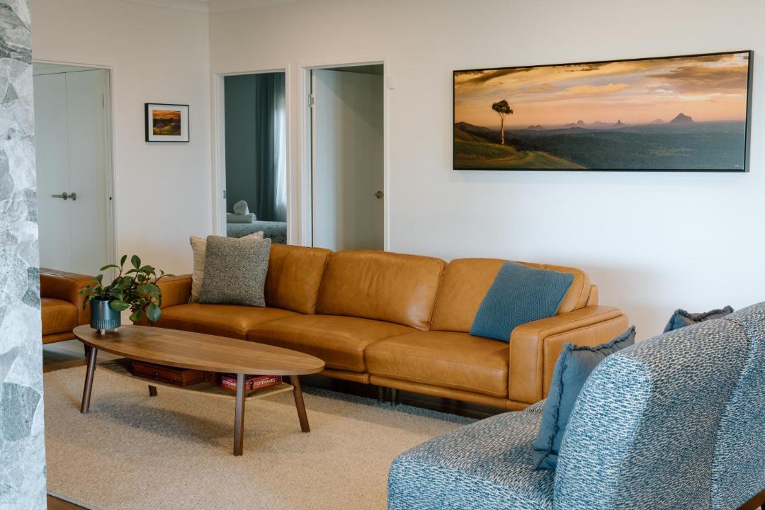 Photo of Livingroom in Balmoral Ridge