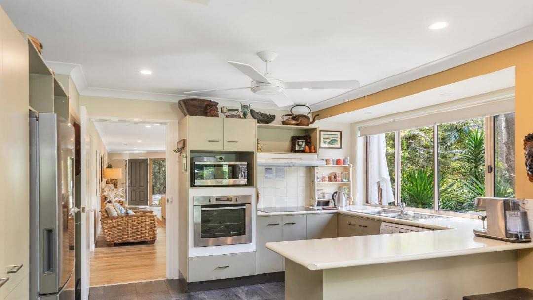 Photo of Kitchen in Macmasters Beach