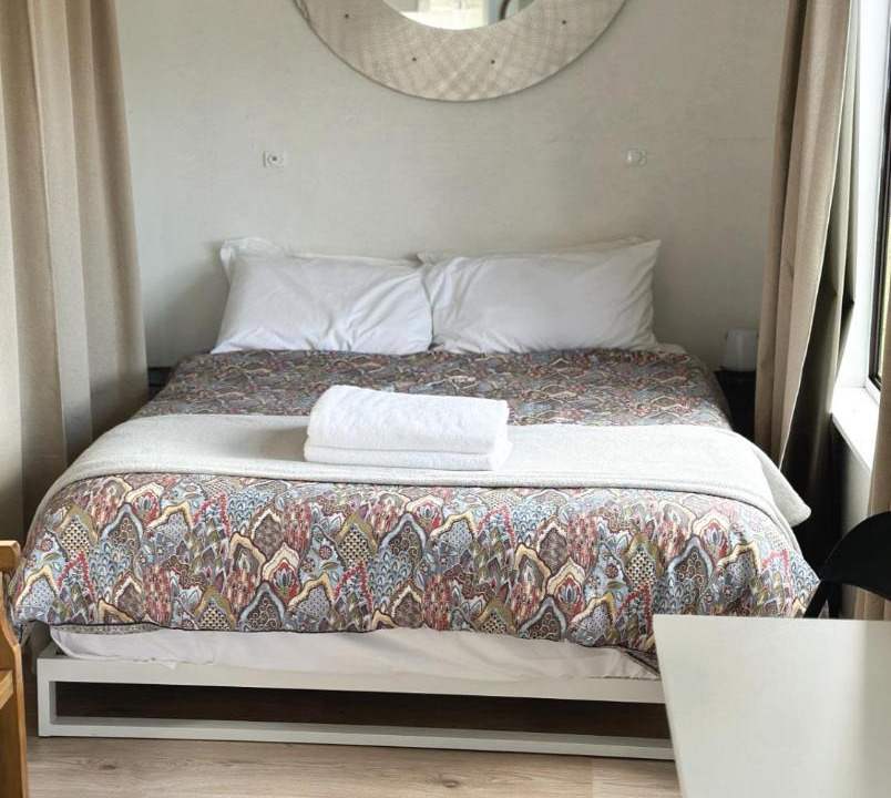 Photo of Bedroom in Morts Estate