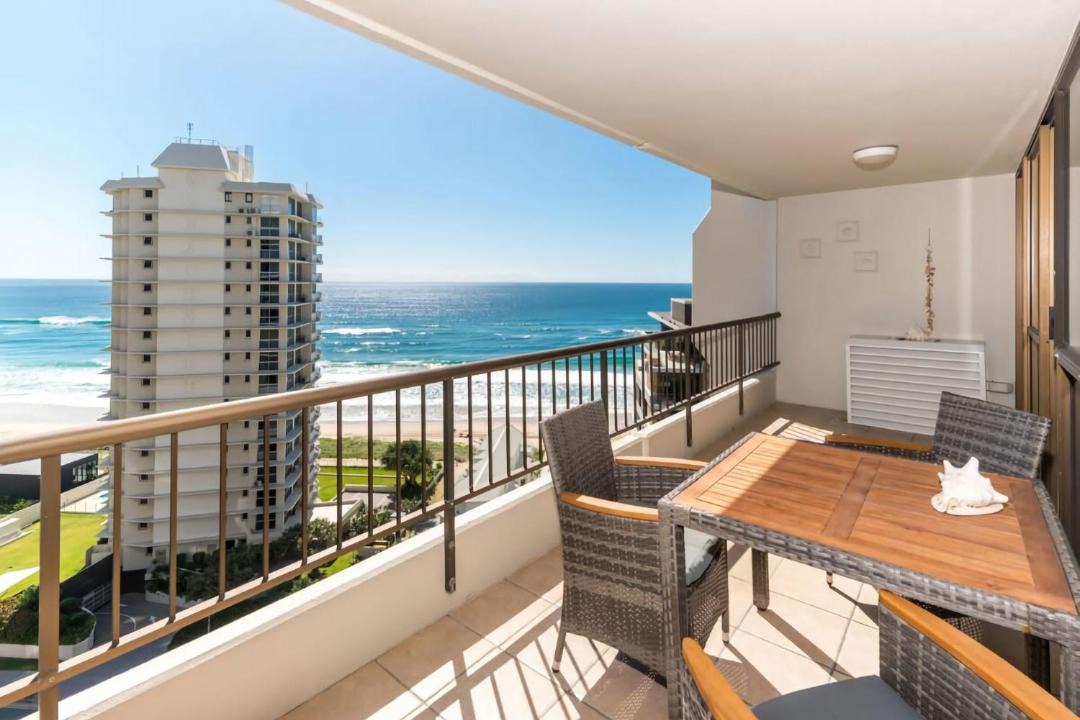 Photo of Patio Balcony in Main Beach