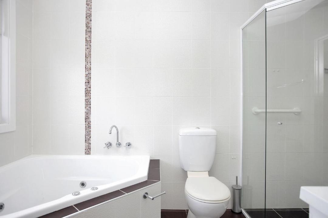 Photo of Bathroom in Tea Gardens