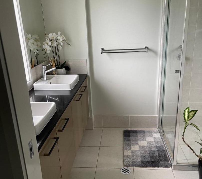 Photo of Bathroom in Deebing Heights