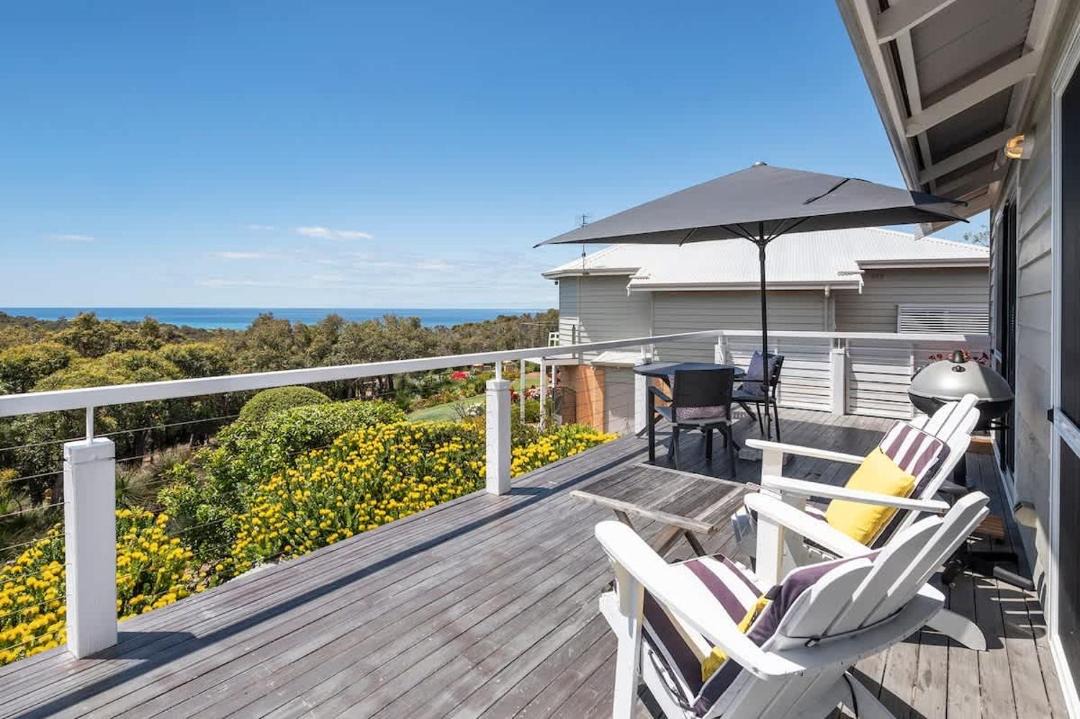 Photo of Patio Balcony in Eagle Bay