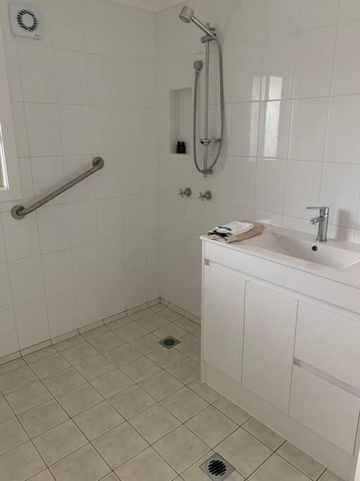 Photo of Bathroom in Dungog