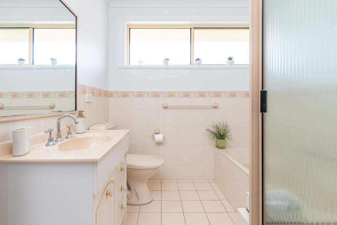 Photo of Bathroom in Tuncurry
