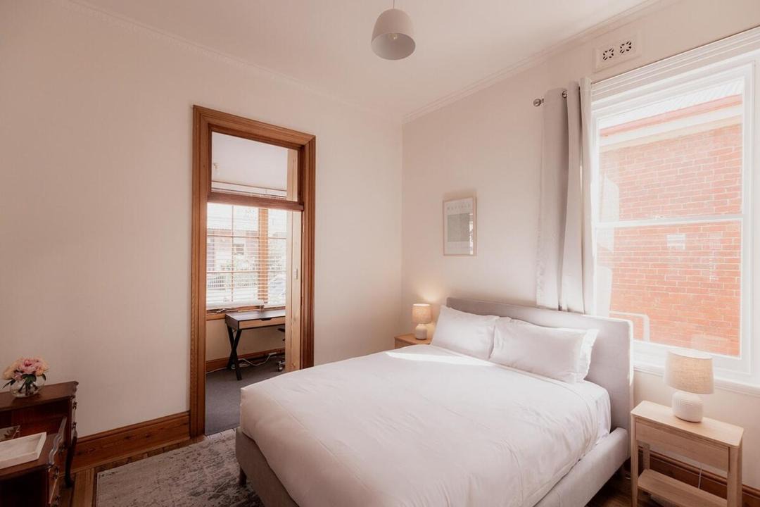 Photo of Bedroom in Hobart Central Business District