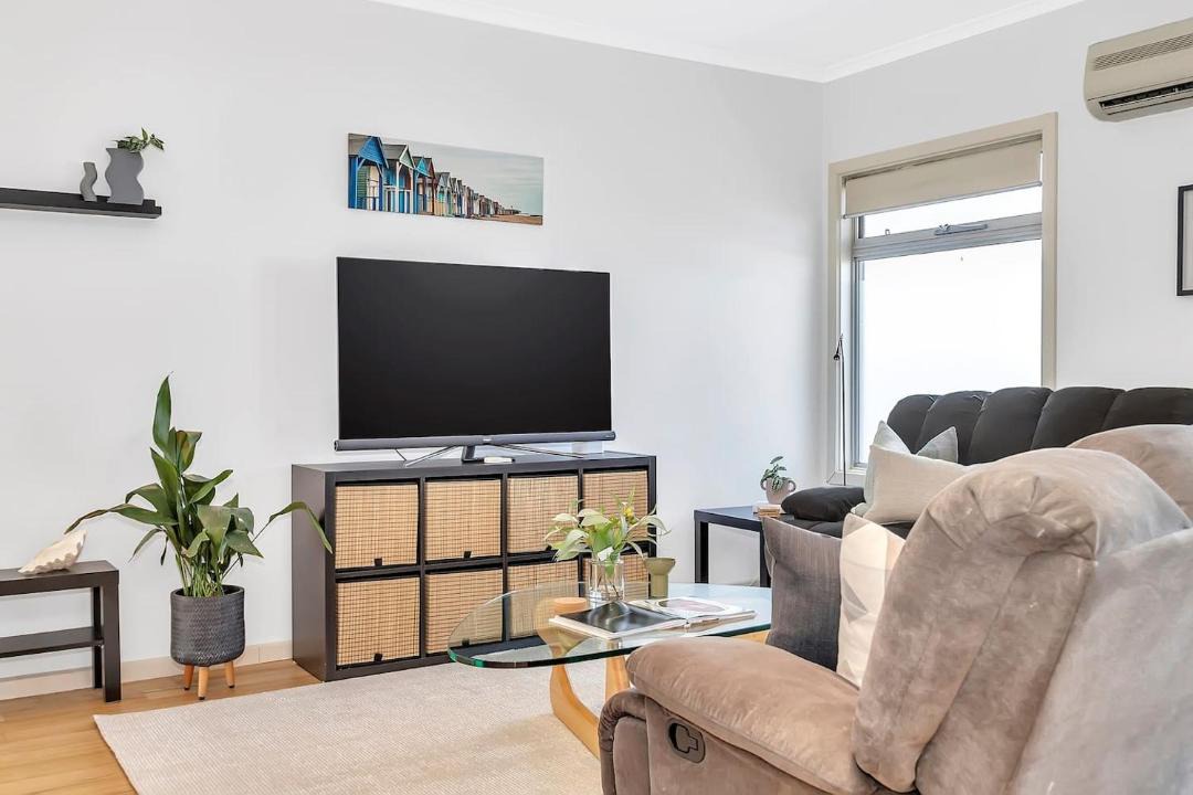 Photo of Livingroom in West Beach