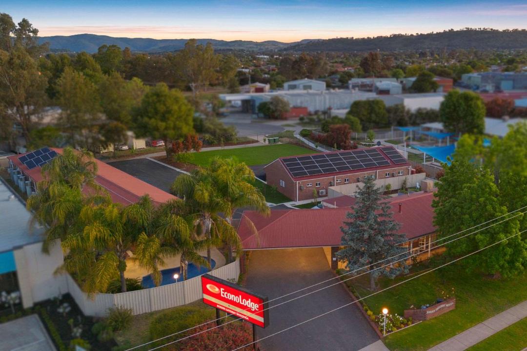 Photo of Others in West Wodonga