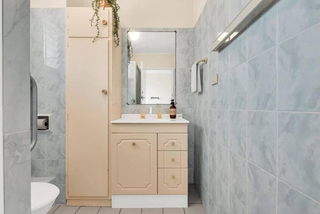 Photo of Bathroom in Currumbin