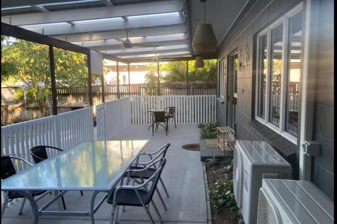 Photo of Patio Balcony in Picnic Bay