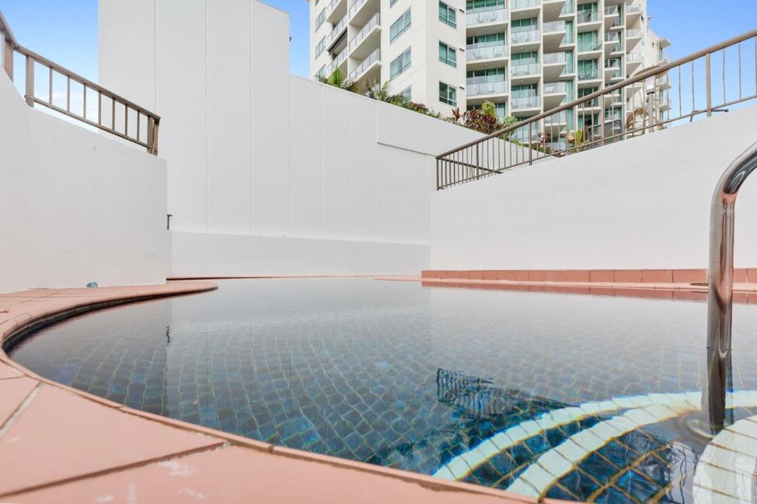 Photo of Patio Balcony in Cairns Central Business District