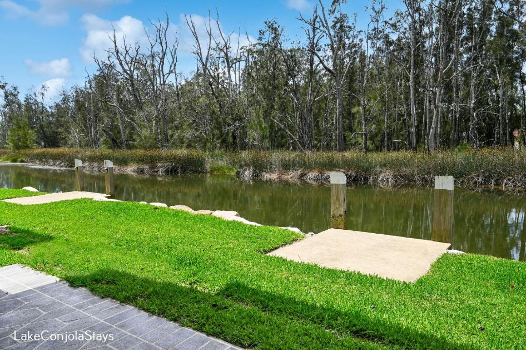 Photo of Others in Lake Conjola
