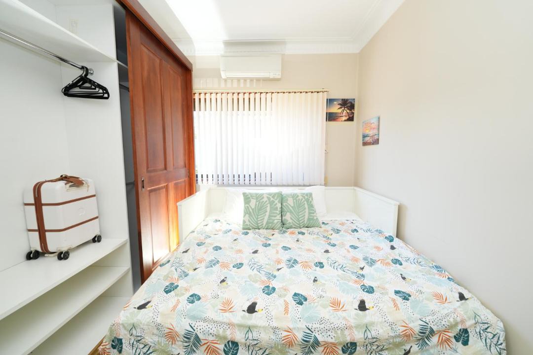 Photo of Bedroom in Roselands