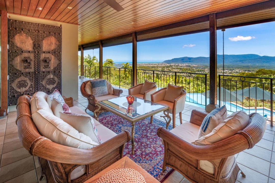 Photo of Patio Balcony in Bayview Heights