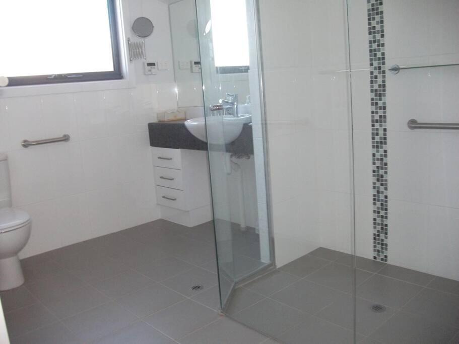 Photo of Bathroom in Port Victoria
