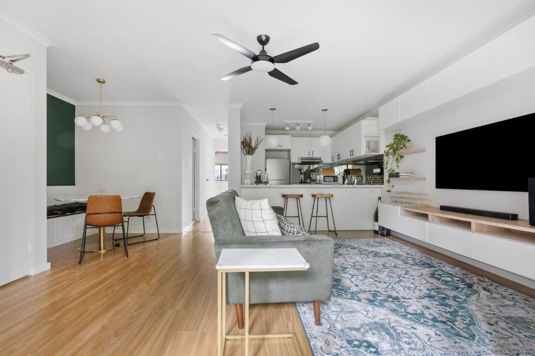 Photo of Livingroom in Pyrmont