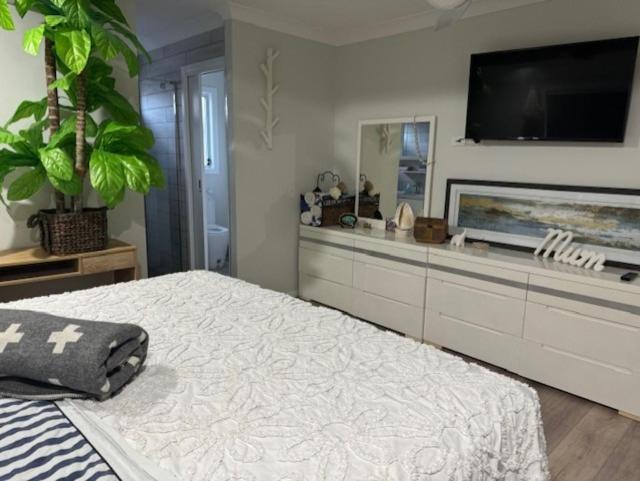 Photo of Bedroom in Runaway Bay
