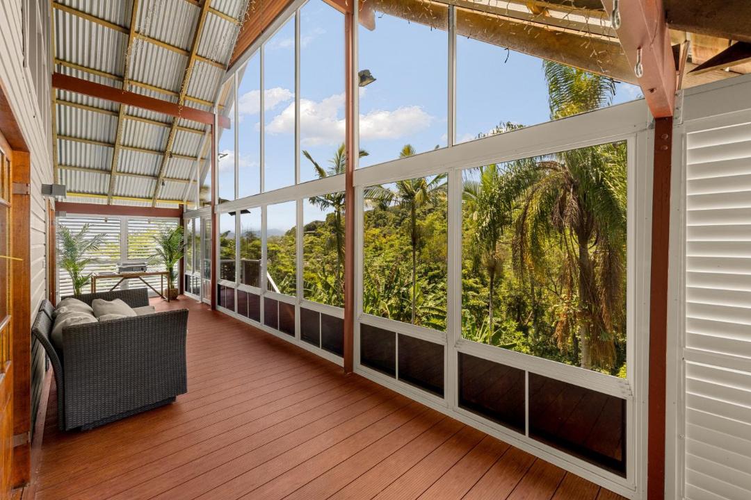 Photo of Patio Balcony in Bayview Heights
