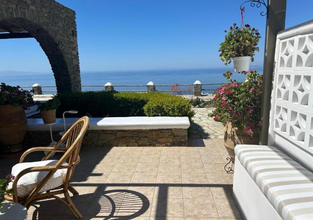 Photo of Patio Balcony in Arnados