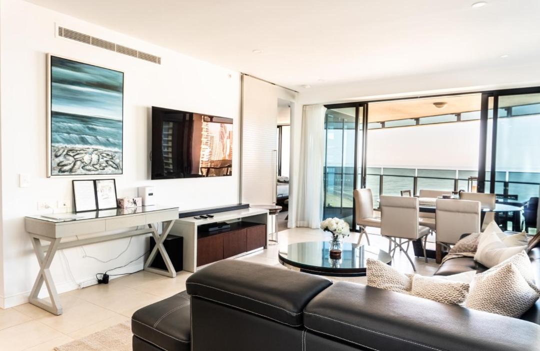 Photo of Others in Surfers Paradise