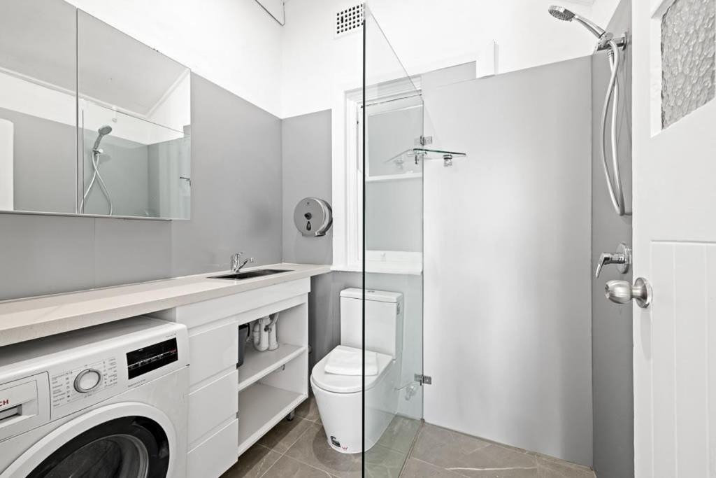 Photo of Bathroom in Maroubra South