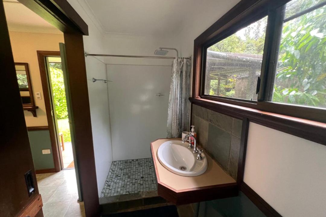 Photo of Bathroom in Topaz