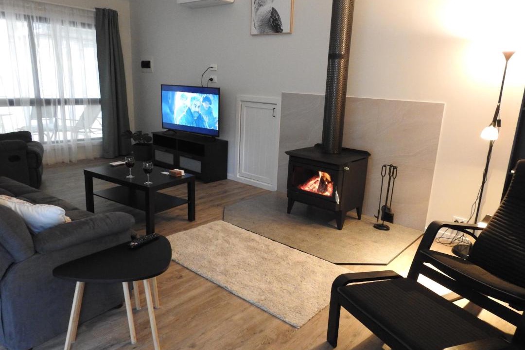 Photo of Livingroom in Halls Gap