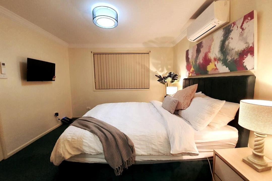 Photo of Bedroom in Worrigee